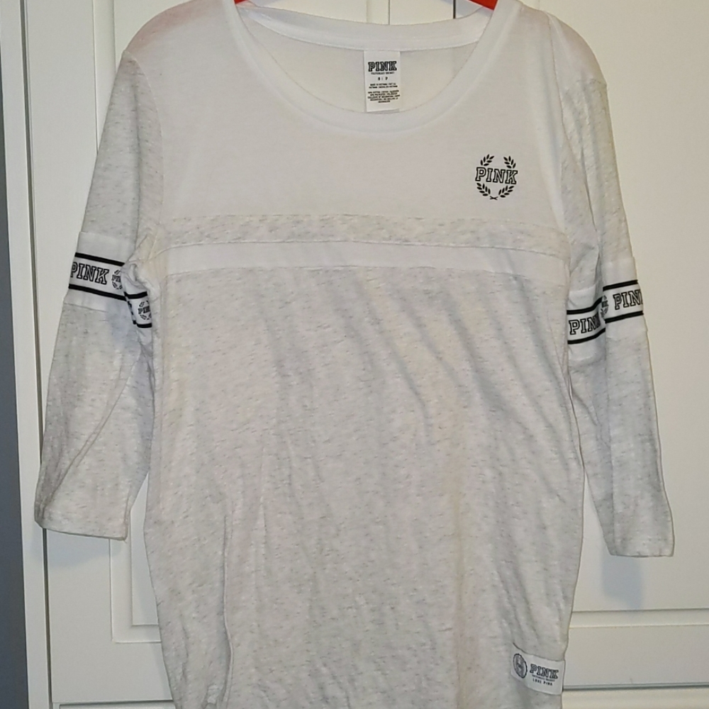 3 quarter sleeve Victoria's secret PINK t-shirt